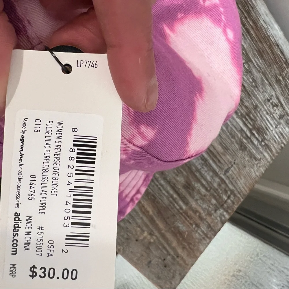 NWT Adidas Bucket Hat - Picture 3 of 4